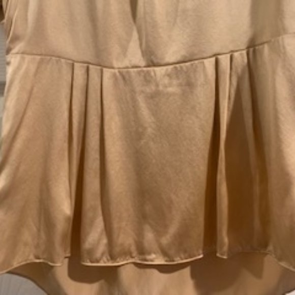 Ultra-Feminine Gold Silk Cap-Sleeve Blouse - Picture 7 of 9